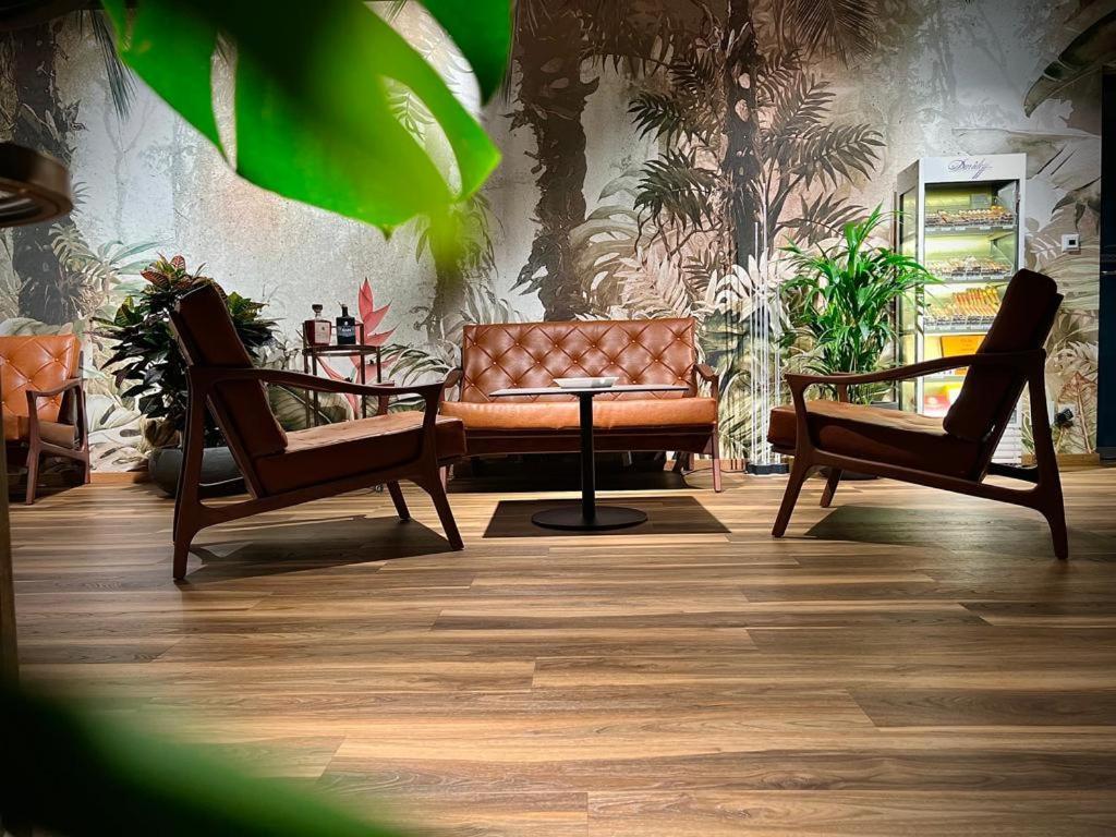 Engel - Business & Lifestyle 4*